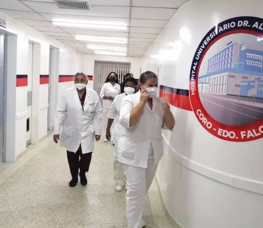 Madre e hijo de dos años cayeron de moto en marcha en Caujarao