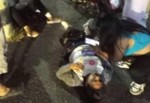 Motorizado chocó con un poste mientras leía un mensaje de texto