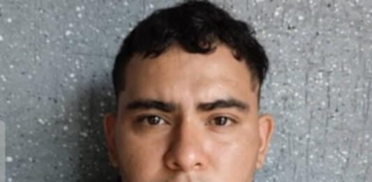 Quemó a su hija con una cucharilla en Cagua