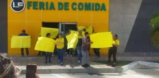 Denuncian cierre de Feria de Comida La Fundadora
