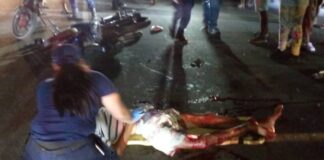 Así quedó motorizado que colisionó con camioneta