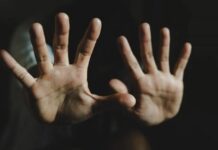 Detienen a adolescente por abuso sexual contra una niña en Creolandia