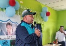 Jorge Luís Díaz hizo entrega formal de dos escuelas rehabilitadas