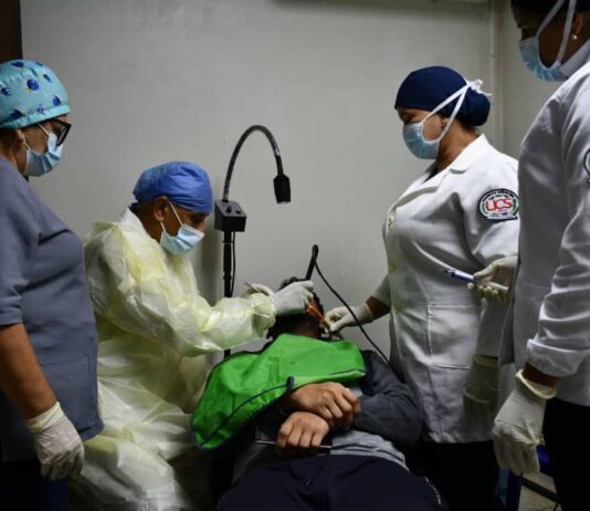 Fundaprisa brinda atención médica a habitantes de Carirubana
