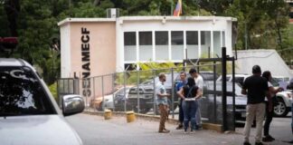 Hallan cadáver de una joven en la vía pública