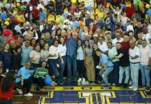 Alcalde Luis Piña se reúne con trabajadores de la Alcaldía de Carirubana