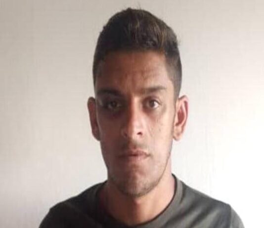 Mató a su suegro de un silletazo en la cabeza