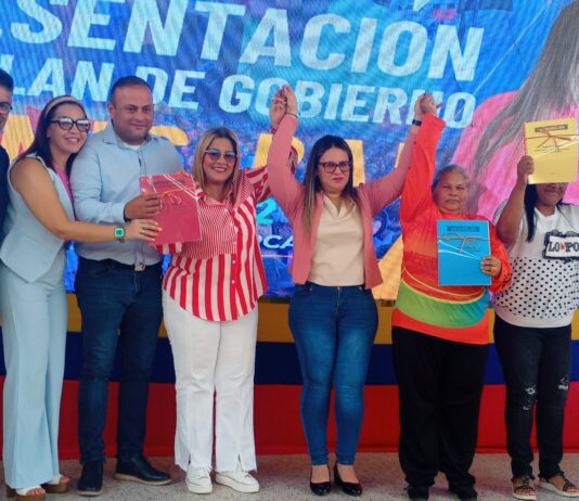 María Arcaya presentó su plan de gobierno en Los Taques