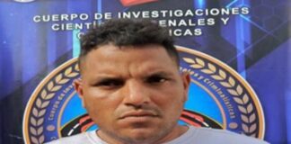 Agredió física y verbalmente a su madre