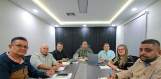 Autoridades impulsan la economía de Paraguaná enfocados en las 7T
