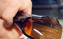 Herido hombre con un pico de botella en el centro de Punto Fijo