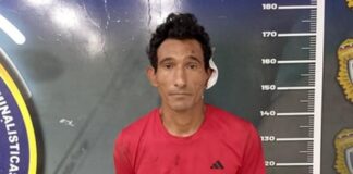 Le cayó a palos a su pareja en el sector Industrial