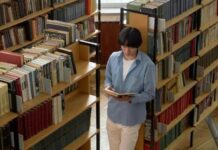 Impulsan campaña para salvar la humanidad, más libros menos pantalla