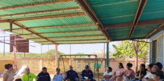 Cuerpos policiales y comunidad de la mano en la seguridad