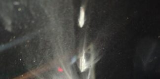 Tirapiedras vuelven a arremeter contra conductores en la avenida Chema Saher