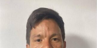 Bajo los efectos del alcohol le dio una paliza a su madre