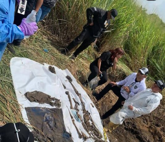 Asesinan y entierran a comerciante para robarle el carro