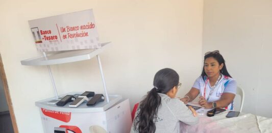 Emprendedores y comerciantes del municipio Falcón adquieren puntos de venta