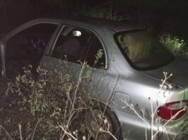 Conductor bajo los efectos del alcohol sufrió un encunetamiento