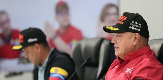 Diosdado Cabello dice que defenderán a Venezuela contra quien sea