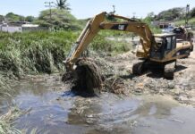 Alcaldía de Carirubana se prepara para la temporada de lluvia con limpieza de quebradas