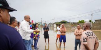 Alcalde Luís Manuel Piña realiza inspección a las comunidades ante las lluvias