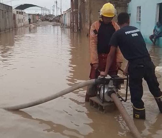 Lluvias en Carirubana | 32 familias afectadas en El Milagro