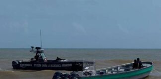 Localizan embarcación abandonada en sector Los Boquerones de la Costa Oriental de Falcón