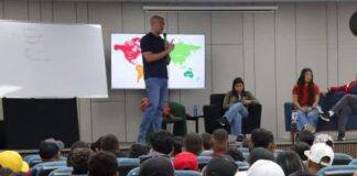 Ministro de Educación propone eliminar tareas para la casa