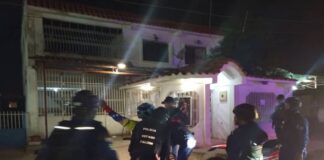 Dos establecimientos cerrados, 5 vehículos y 7 motos retenidas entre la noche del sábado y madrugada del domingo