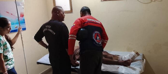 Joven resultó arrollado por un camión