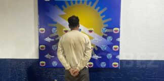 Mantuvo en cautiverio a su pareja e hijastra bajo amenazas