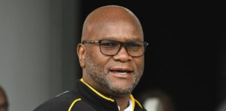 Hallan muerto en París a embajador de Sudáfrica en Francia