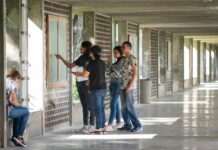 ¿Cuántos bachilleres quieren estudiar docencia en Venezuela? Conoce la cifra