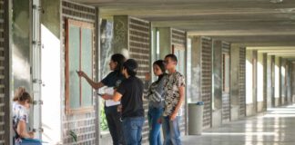 ¿Cuántos bachilleres quieren estudiar docencia en Venezuela? Conoce la cifra