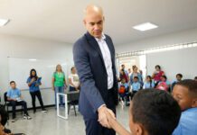 Ministro de Educación Héctor Rodríguez dio la bienvenida al año escolar Ministro Héctor Rodríguez