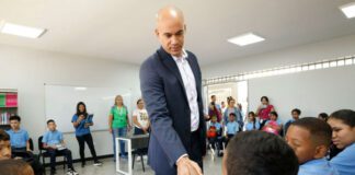 Ministro de Educación Héctor Rodríguez dio la bienvenida al año escolar Ministro Héctor Rodríguez