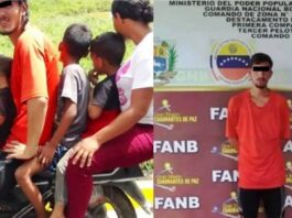 Preso por llevar cuatro niños en una moto +VIRAL