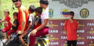 Preso por llevar cuatro niños en una moto +VIRAL