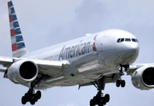 Macabro hallazgo en el tren de aterrizaje de un avión de American Airlines
