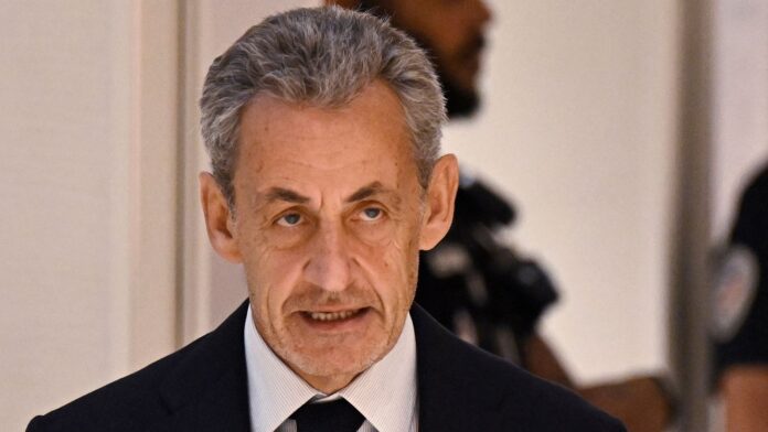 Sarkozy, condenado a 5 años de prisión por asociación ilícita