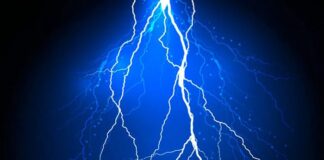 Adolescente de 16 años muere impactada por un rayo