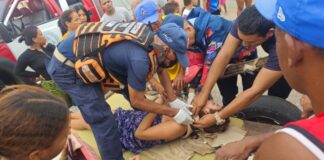 Adolescentes lesionadas en deslizamiento de moto en Los Rosales