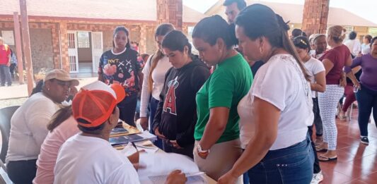 Instalación de la Comuna “Las Cumaraguas” fortalece el Poder Popular en el municipio Falcón