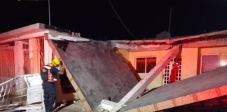 Conductor ebrio derribó el porche de la vecina en Punto Fijo