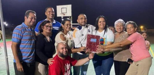 Contraloría de Los Taques recibió memoria y cuenta de la comuna «Robert Serra» por proyecto en liceo “Hugo Chávez Frías”