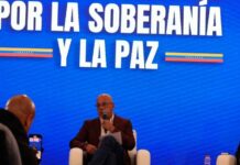 Jorge Rodríguez asegura que el plan de atacar embajada de EE.UU buscaba crear un motivo de guerra