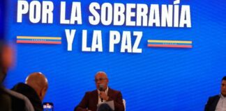 Jorge Rodríguez asegura que el plan de atacar embajada de EE.UU buscaba crear un motivo de guerra