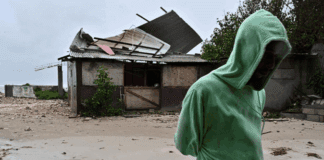 Melissa avanza hacia Jamaica con vientos catastróficos de 280 km/h