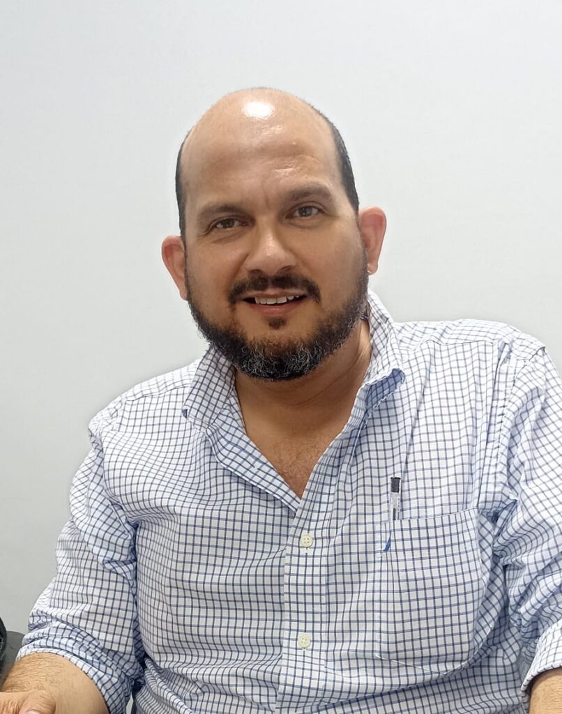Decano de LUZ Punto Fijo crea estrategias para restituir la institucionalidad